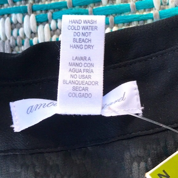 NWT Ambiance Apparel Sheer Blouse - Picture 9 of 9